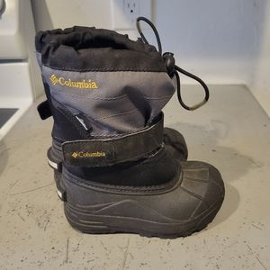 Columbia toddler waterproof boots boys size 8